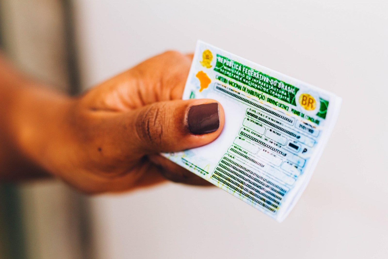 Projeto de Lei propõe fim da obrigatoriedade das autoescolas para tirar CNH